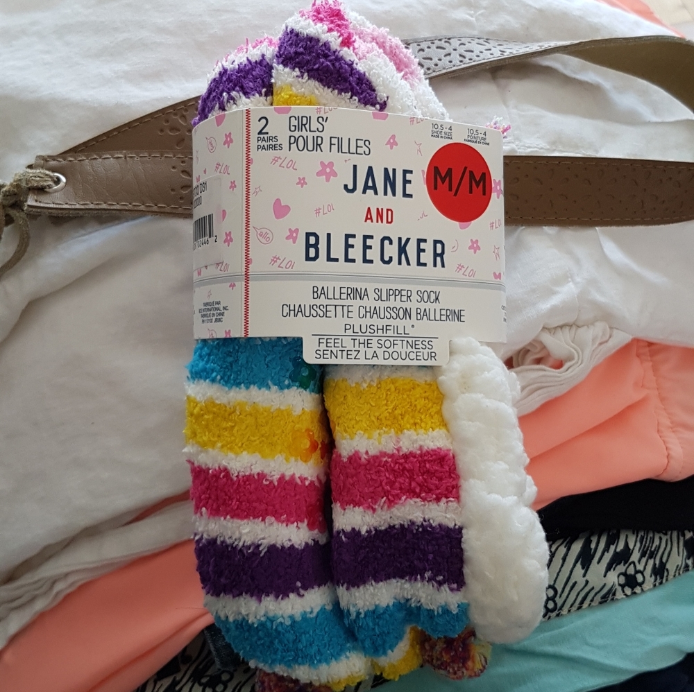 Jane and Bleecker Girls' Unicorn Slipper Socks